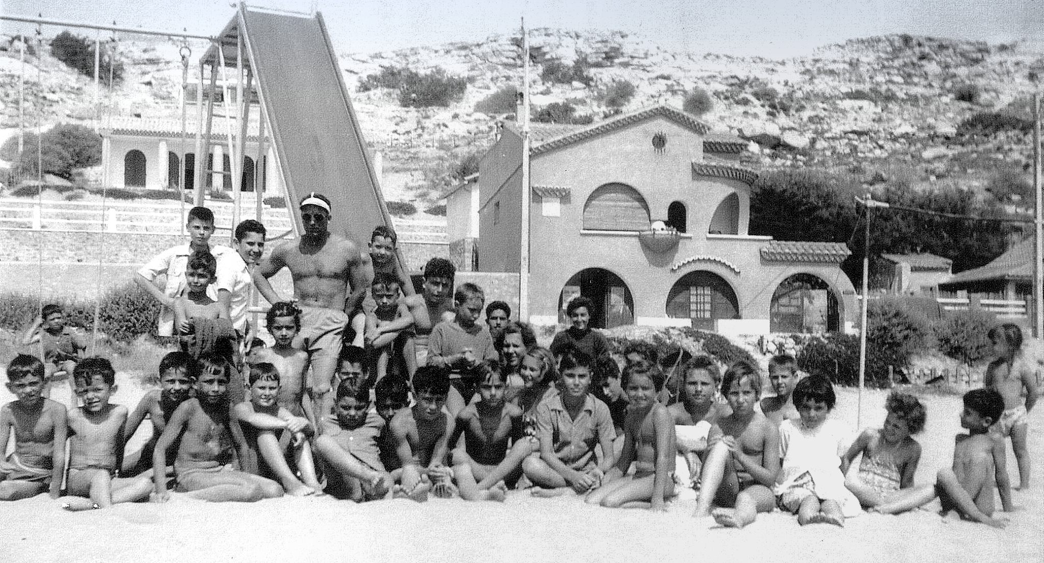 club Mickey Pierre mandement OK